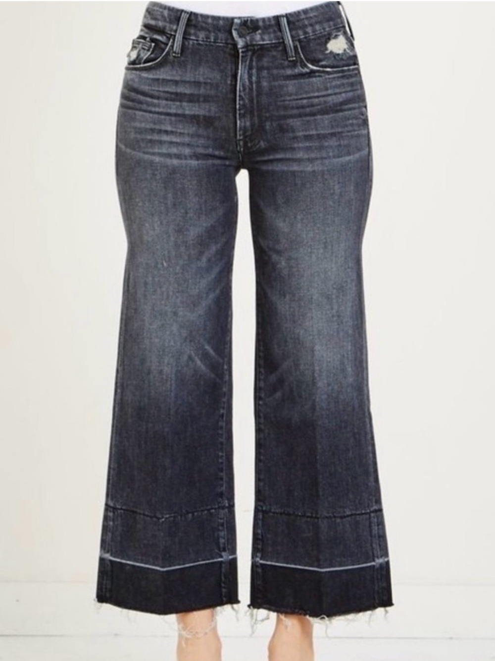 NWT The Mother Denim The Roller Crop Size 31